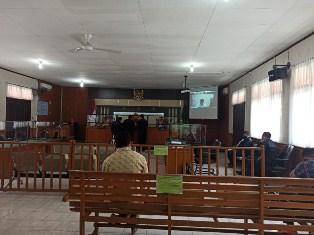 Amril Mukminin,Terdakwa Kasus Korupsi Proyek Jalan Duri- Sei Pakning Minta Hukumannya Diringankan